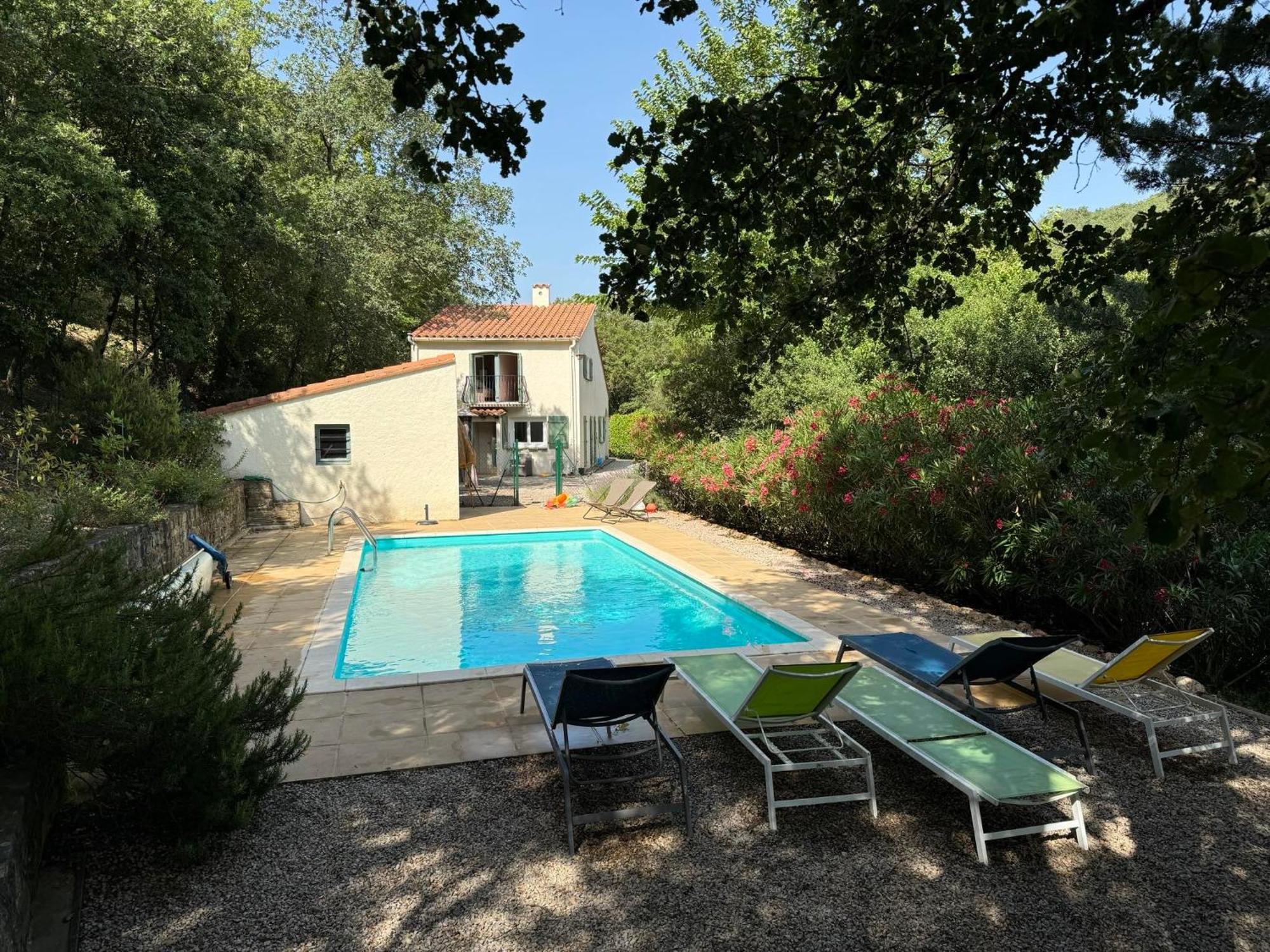 Maison Avec Piscine Chauffee Entre Mer Et Montagne Montauriol  Экстерьер фото