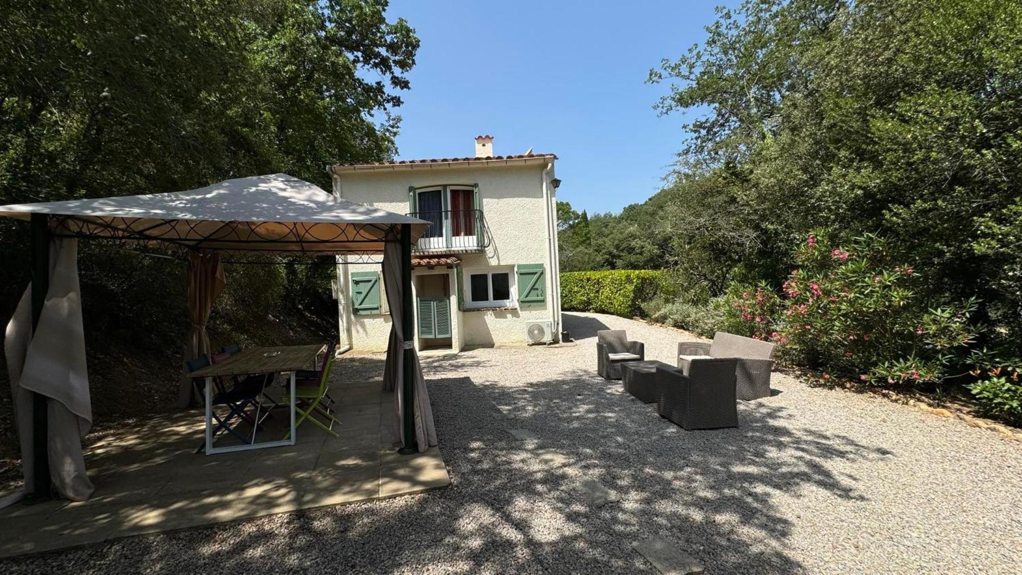 Maison Avec Piscine Chauffee Entre Mer Et Montagne Montauriol  Экстерьер фото